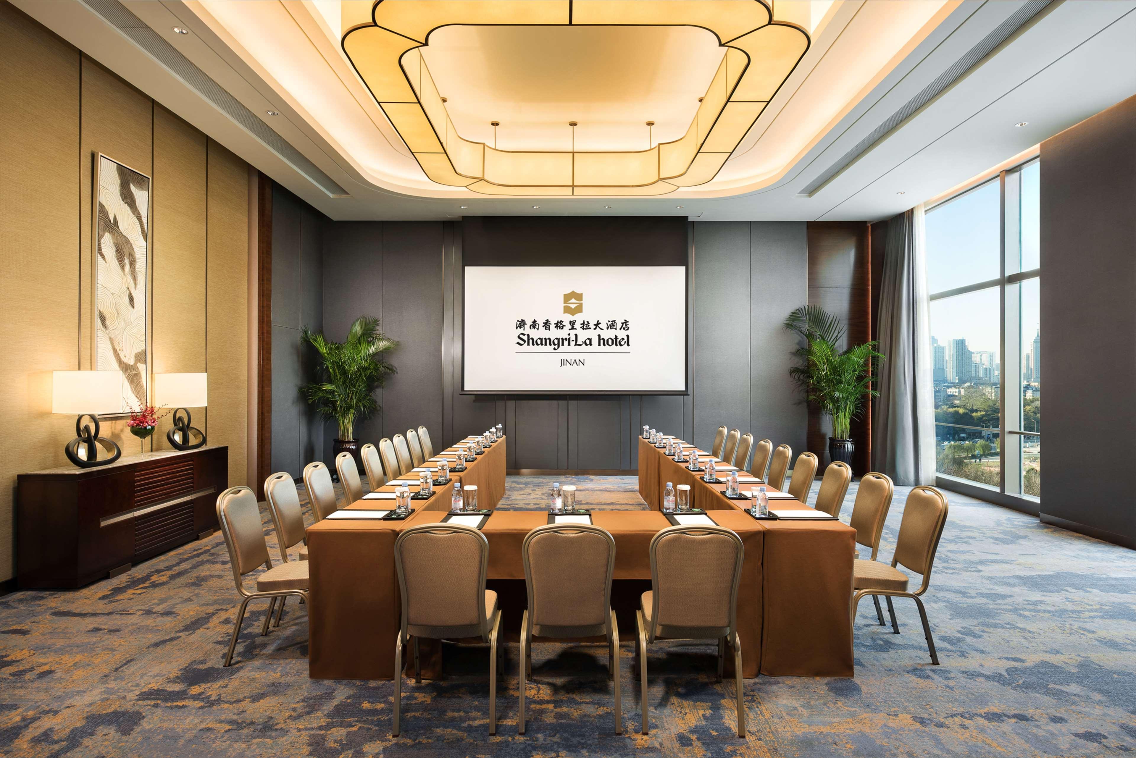 Shangri-La จี่หนาน ภายนอก รูปภาพ